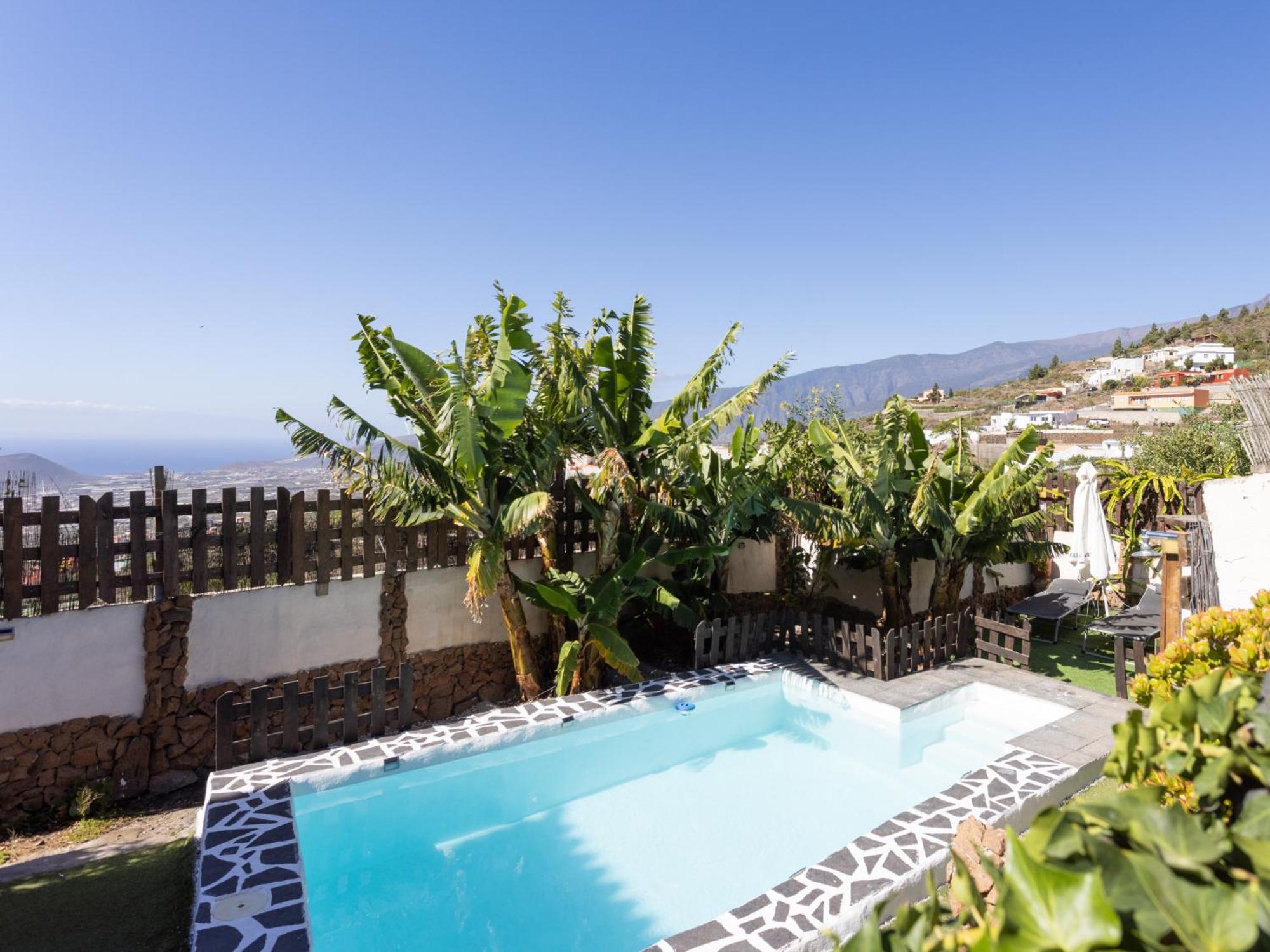 Live Candelaria Araya Muy Mia Exterior photo